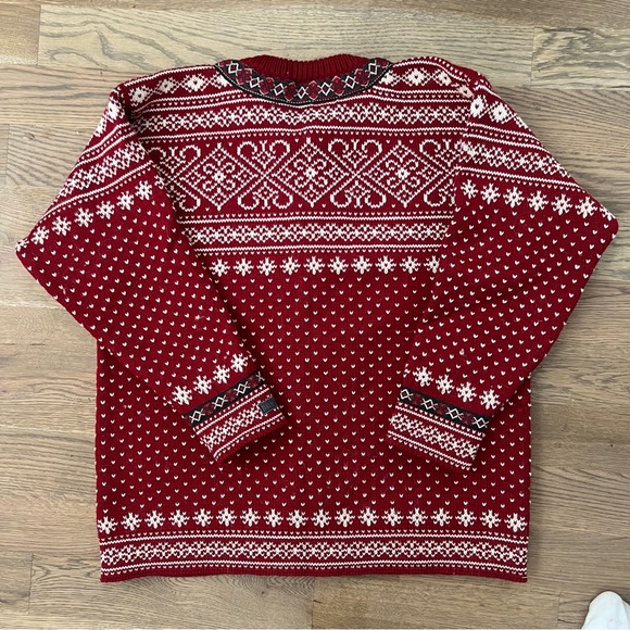 Dale of Norway, Norwegian Wool Cardigan - Picture 2 of 6